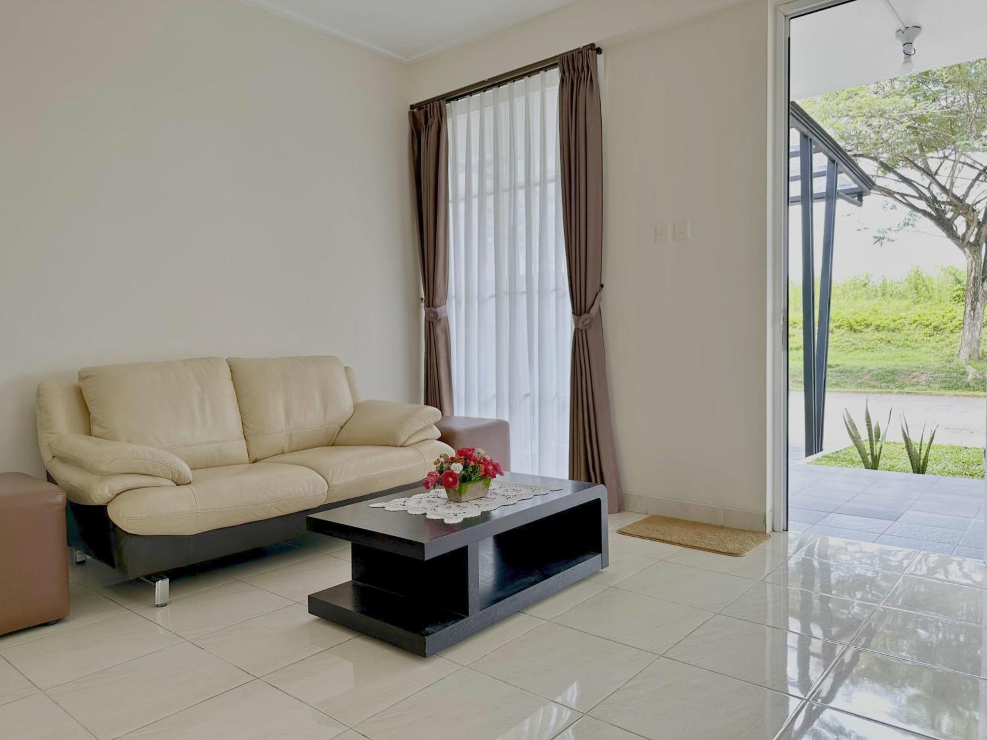 Blessimore Springhill 4Br Palembang Extérieur photo